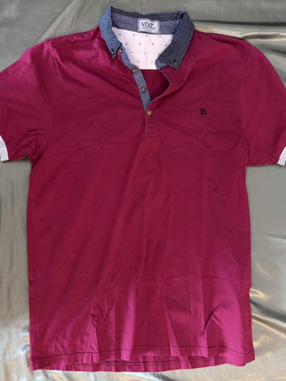 Voiz Mens Red White Gray Y2K Graphic Shirt Size Large